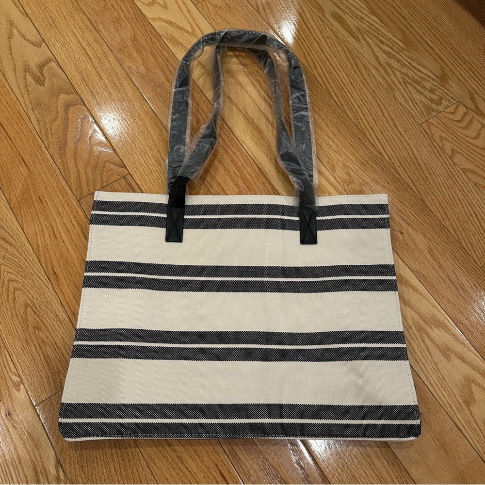 Saks Fifth Avenue Striped Canvas Cotton Shopper Tote Beach Bag Purse